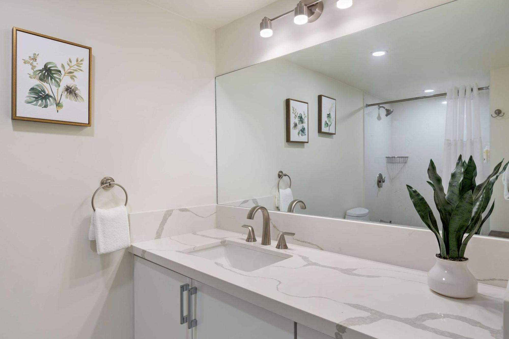 Ilikai Lite Aparthotel Honolulu Bagian luar foto