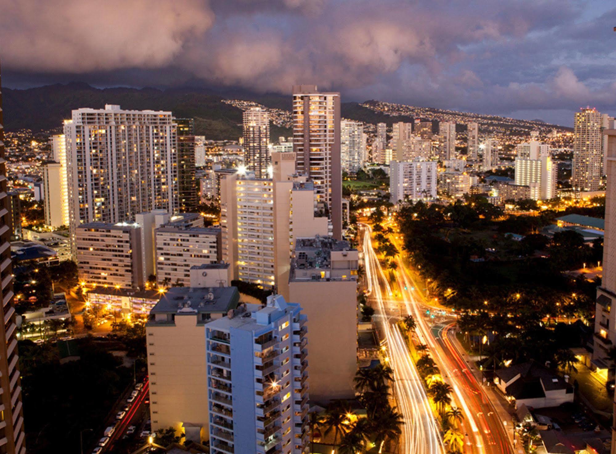 Ilikai Lite Aparthotel Honolulu Bagian luar foto